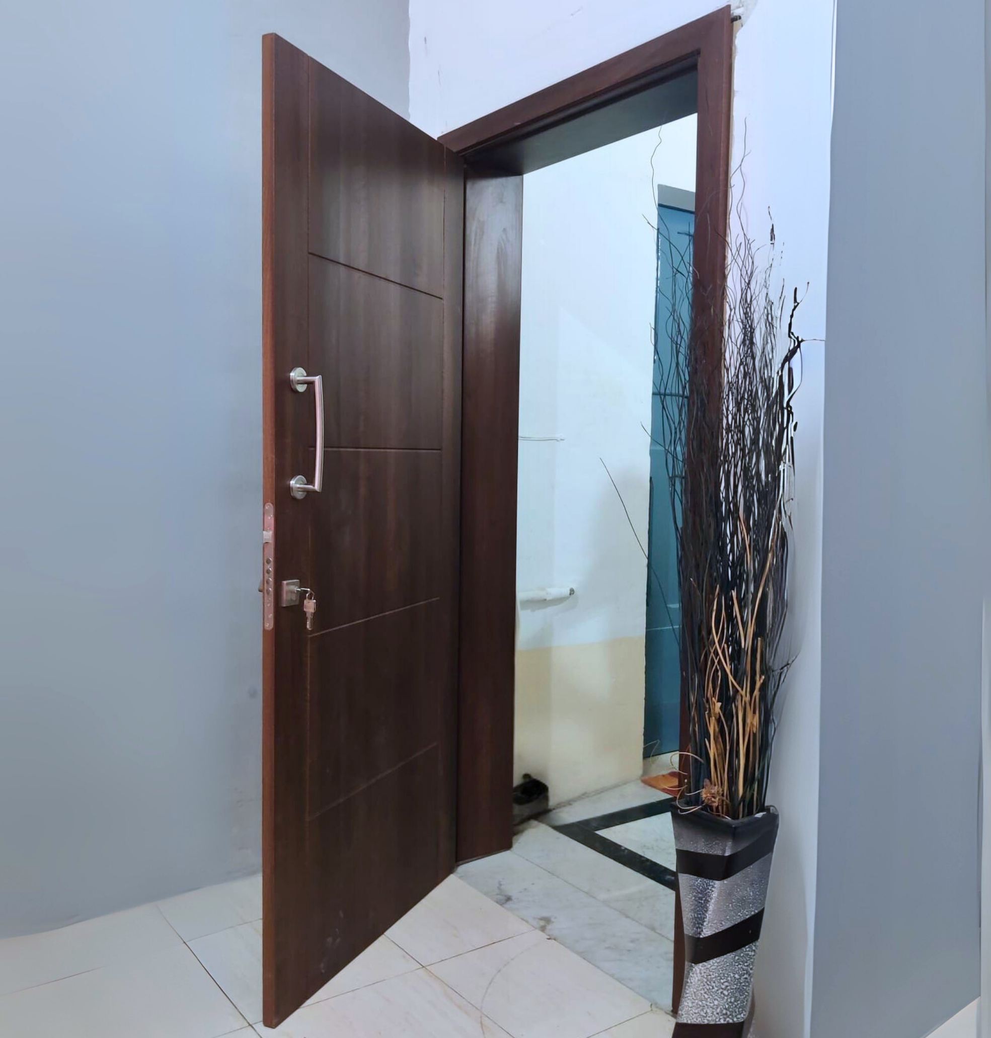 Handle and Lock Of Door